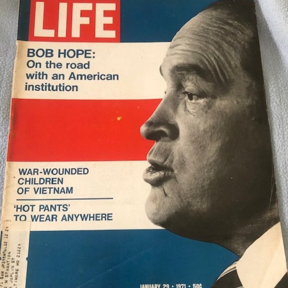 Vintage Epherma Life Magazine January 1971 Bob Hope Fashion Hot Pants WWII Plane